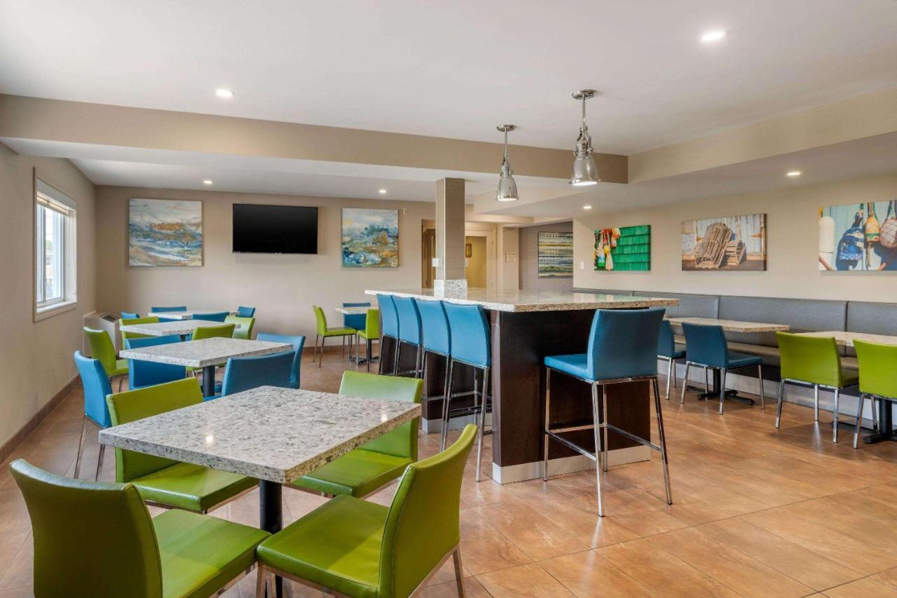 Quality Inn & Suites Bathurst Kültér fotó
